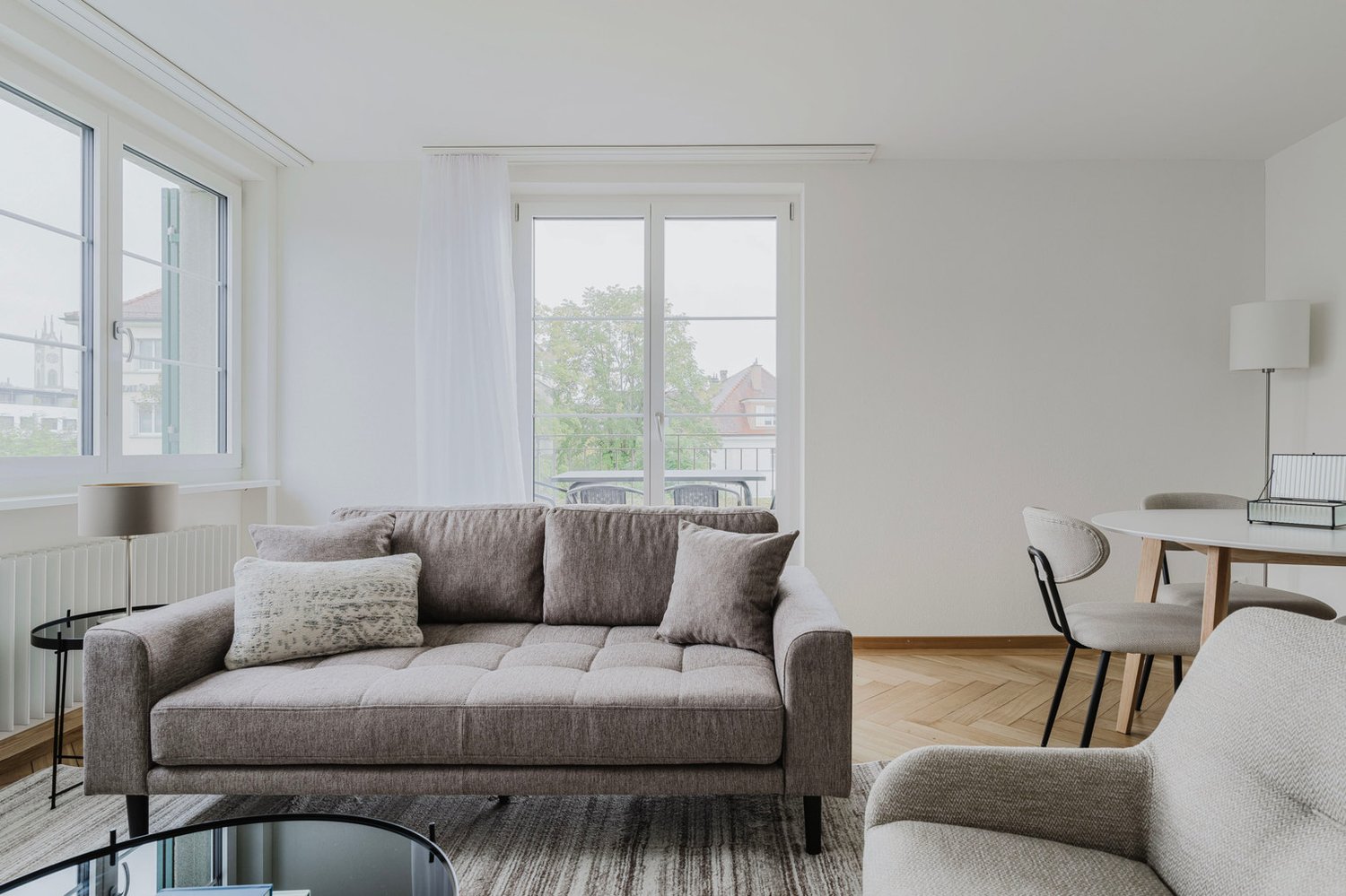 2 rooms furnished flat