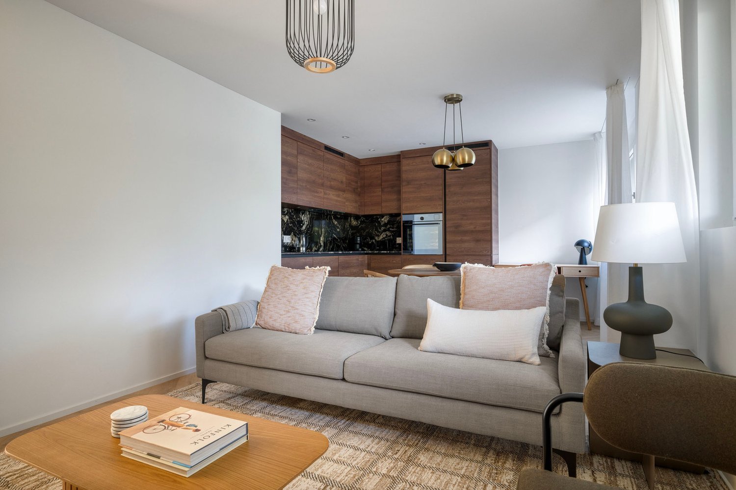 2 ½ rooms furnished flat