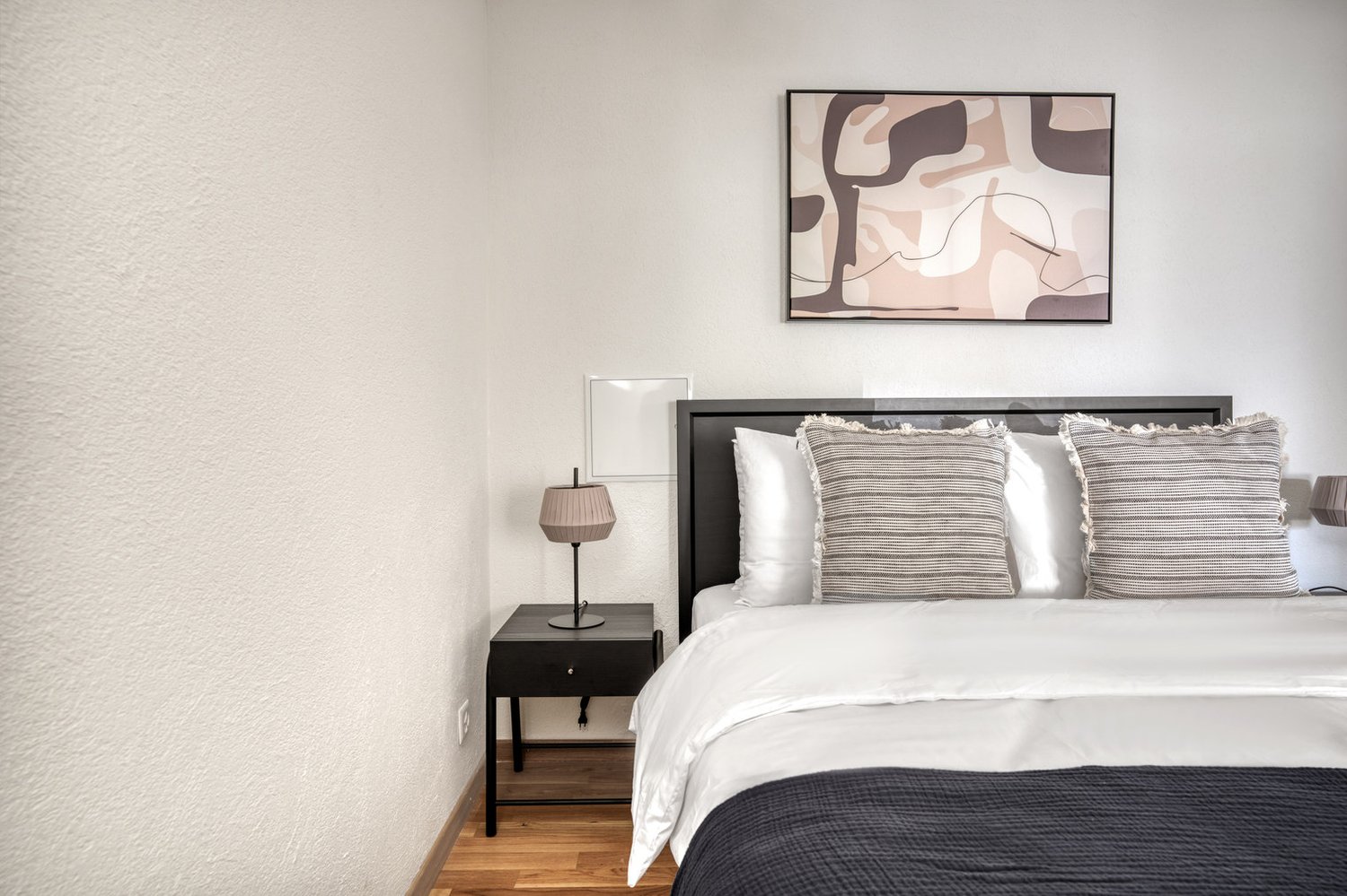 2 ½ rooms furnished flat
