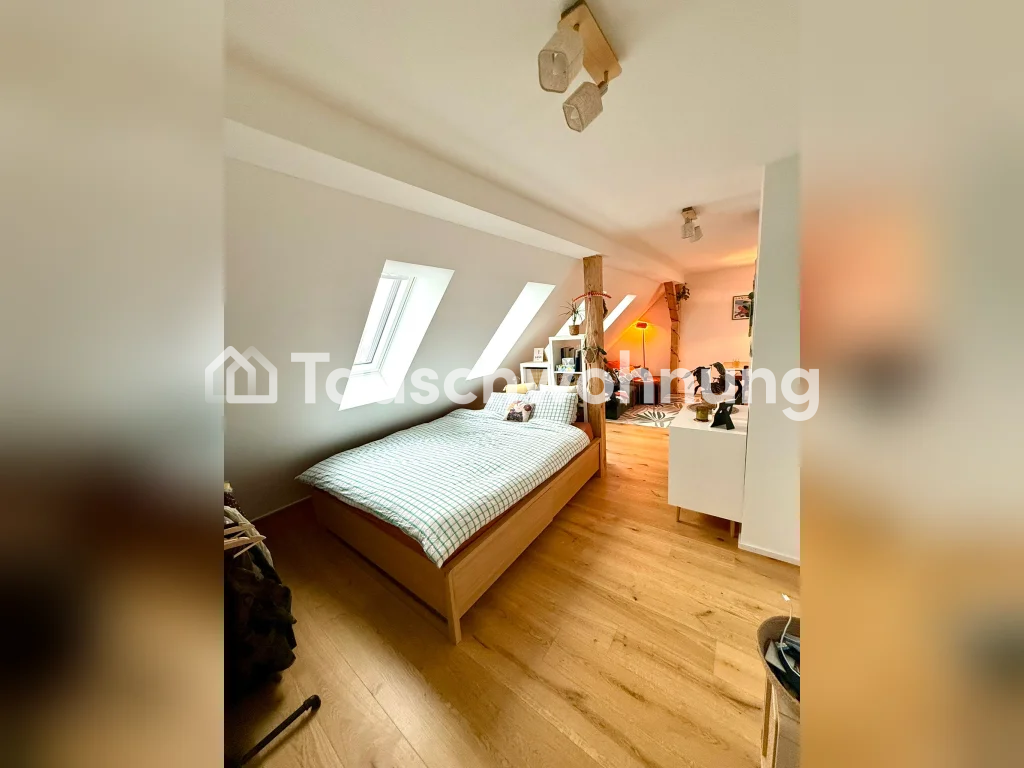 1 ½ rooms attic flat