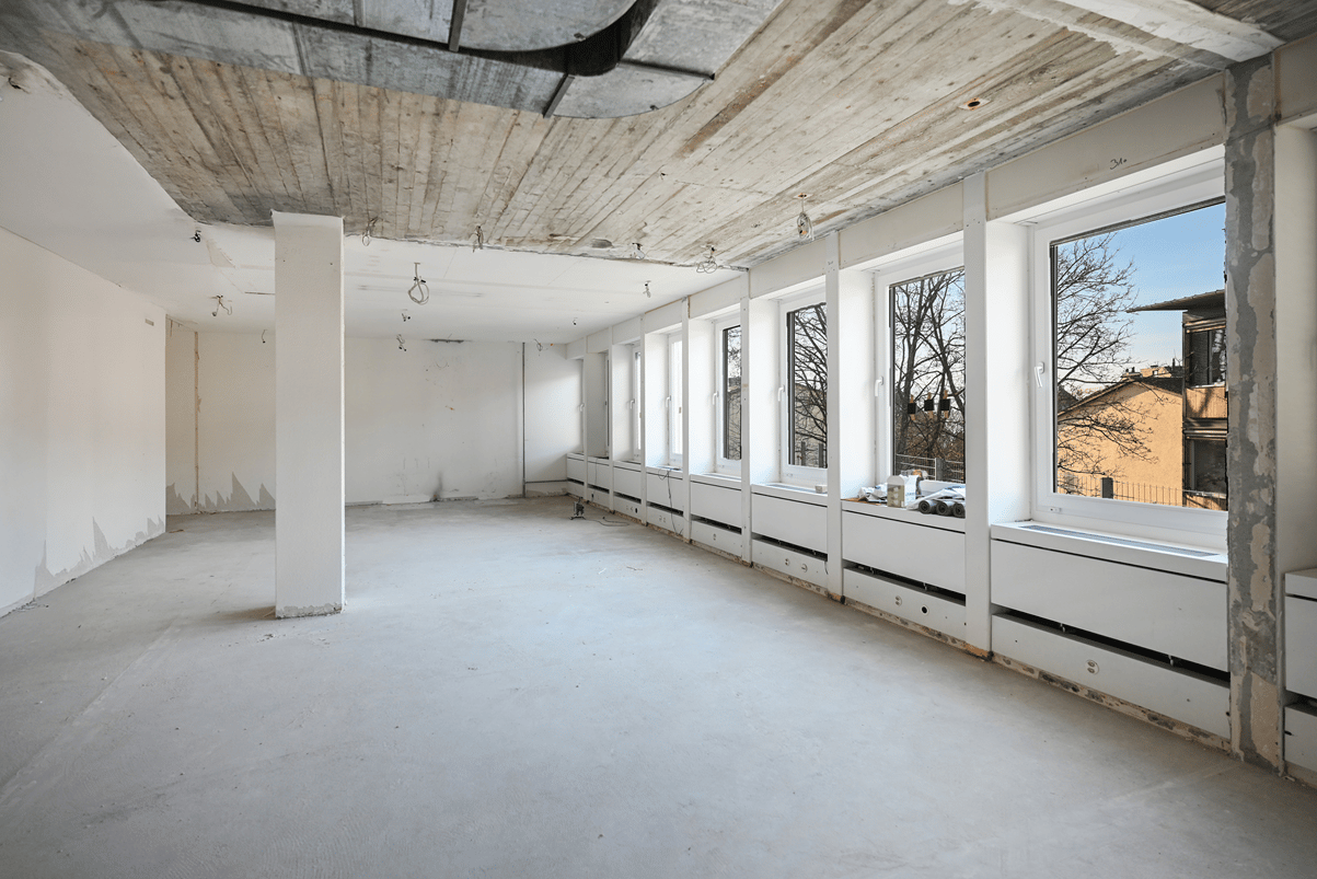 516m² office
