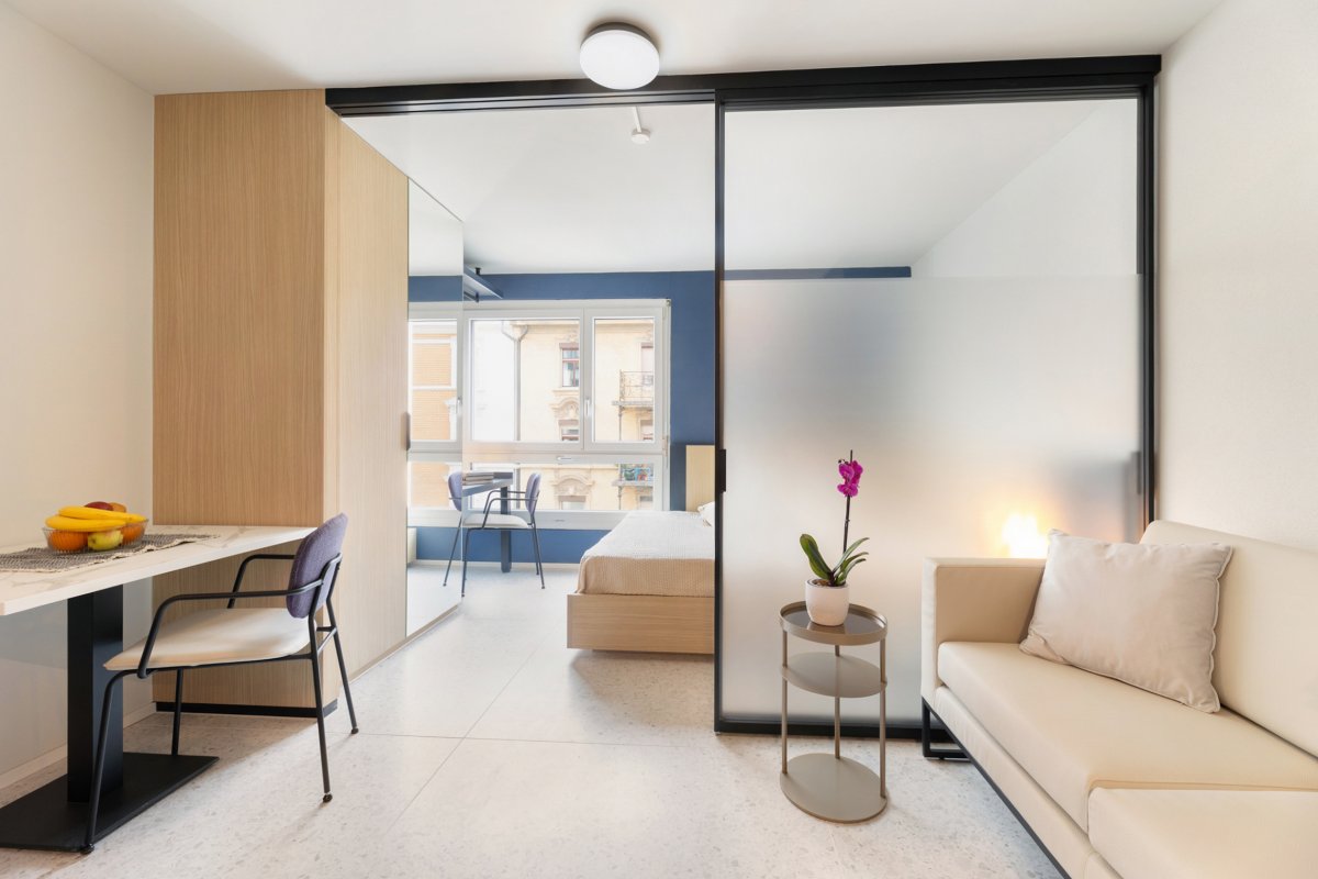 2 rooms furnished flat