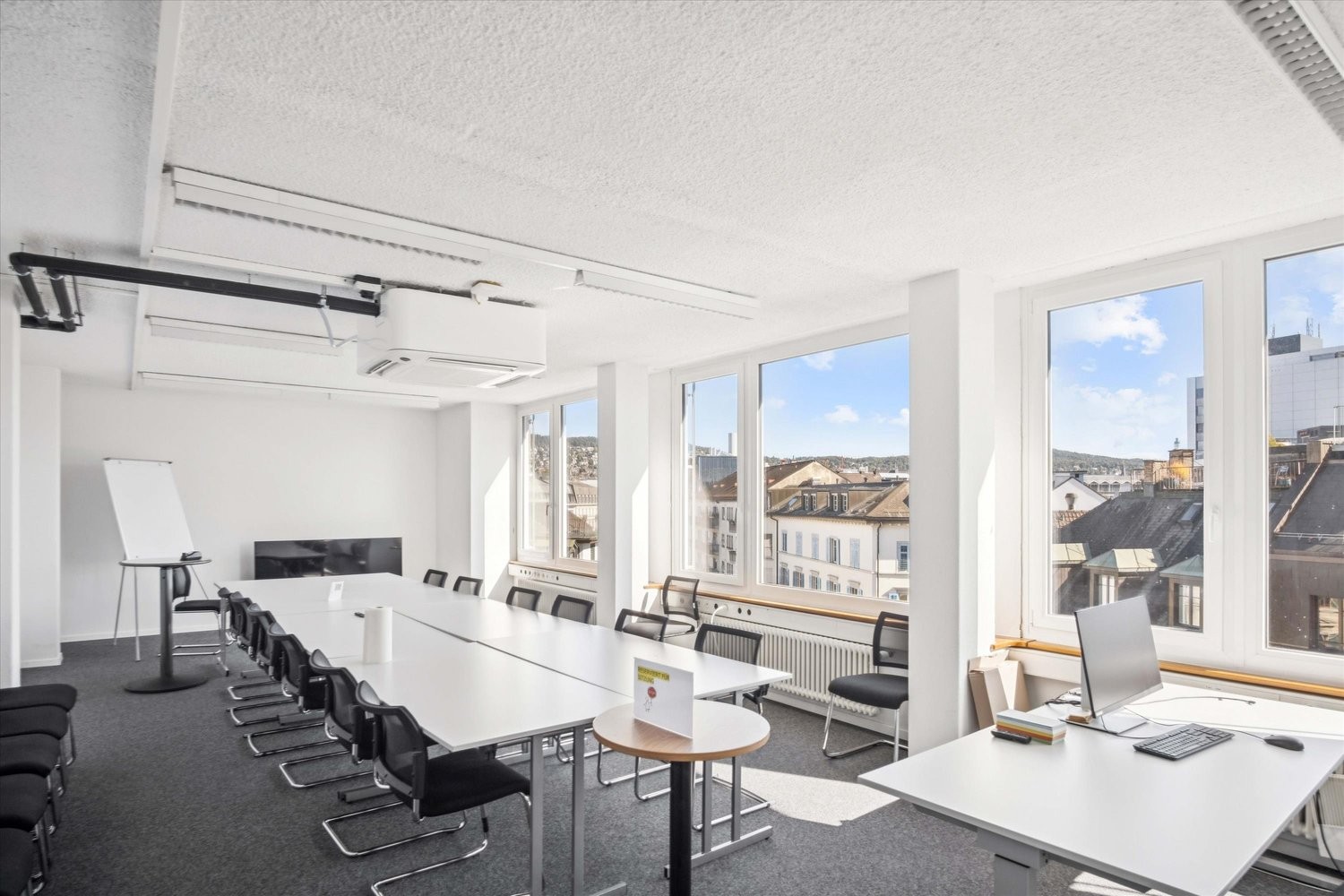 400m² commercial