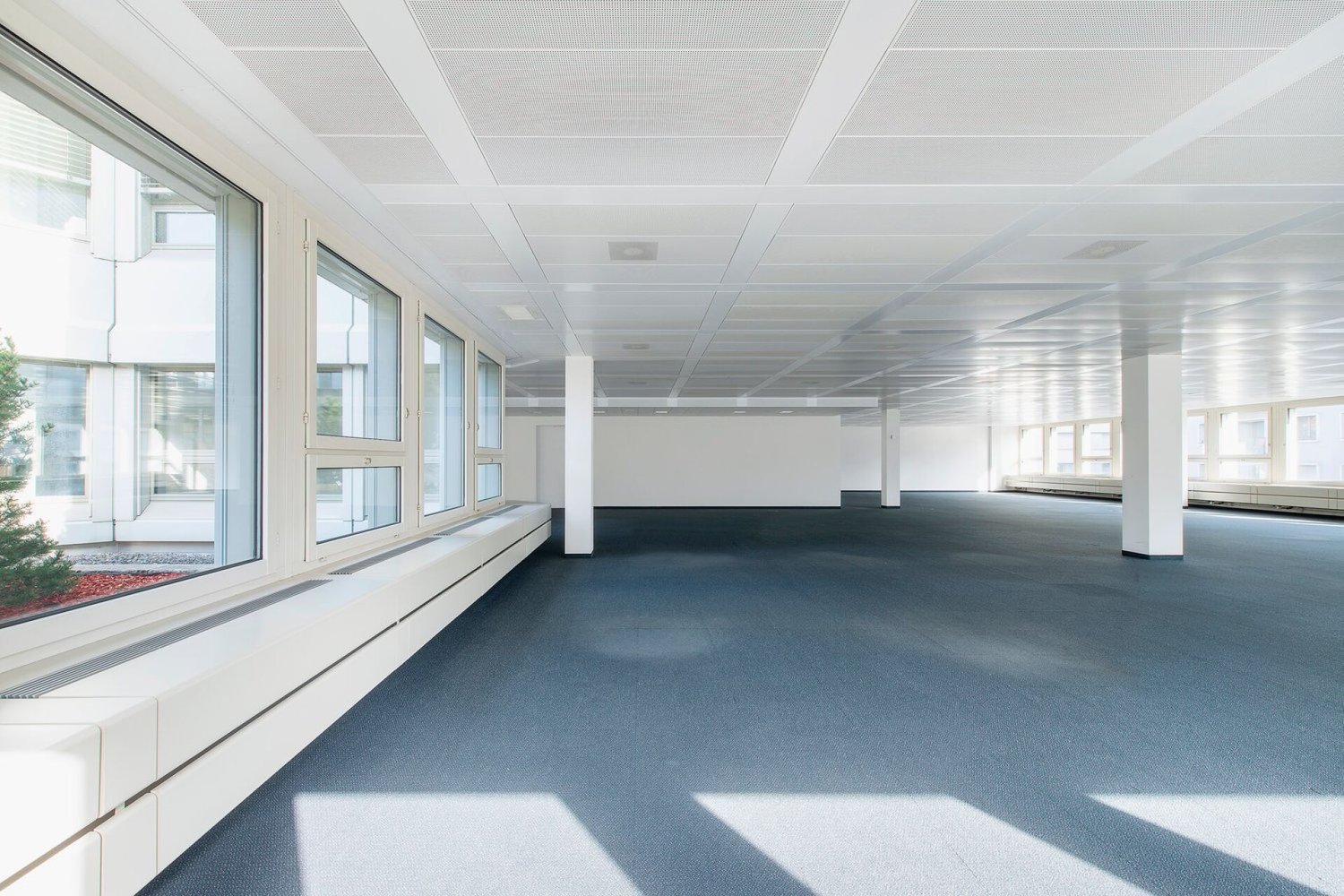 1912m² de bureaux