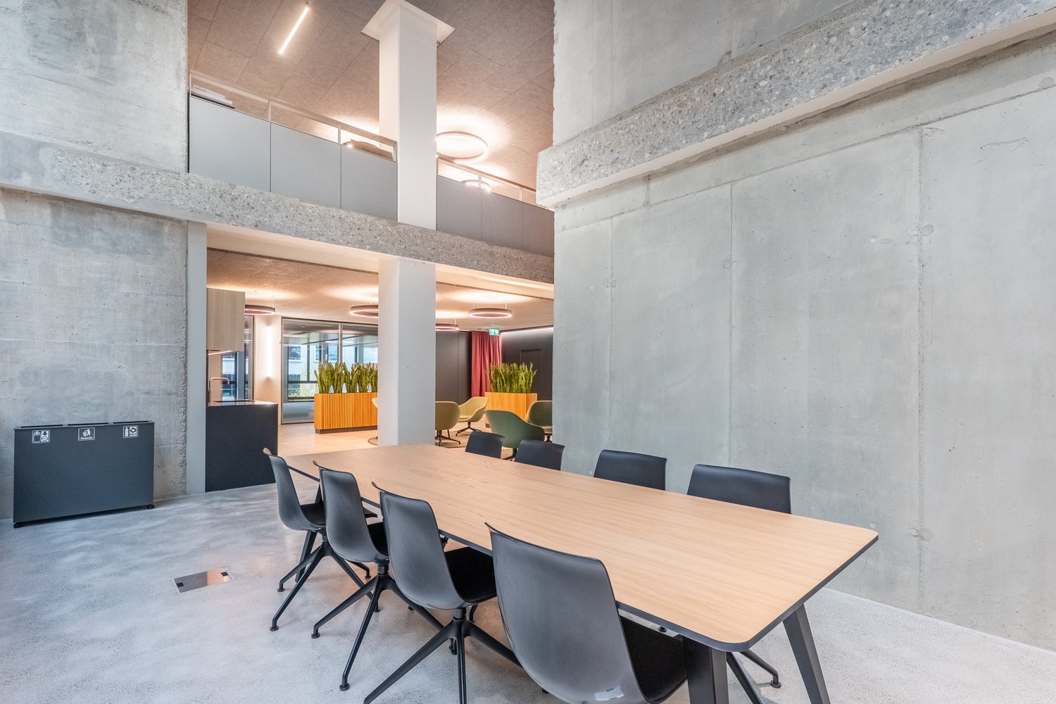460m² commercial