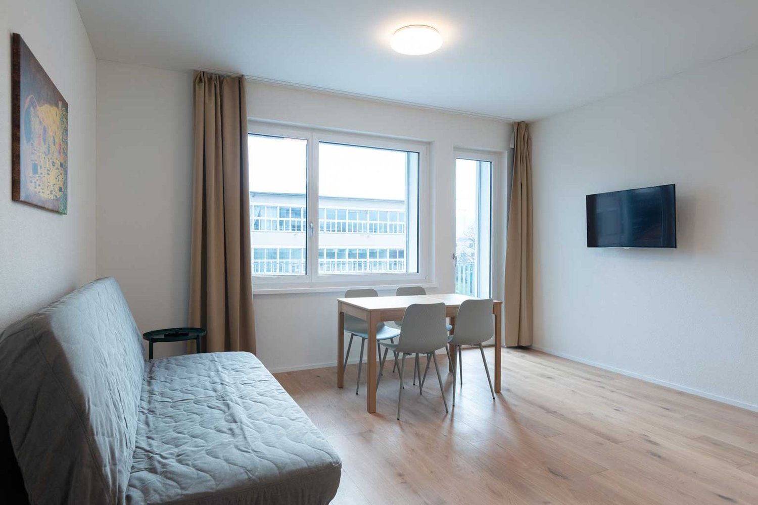 2 rooms furnished flat