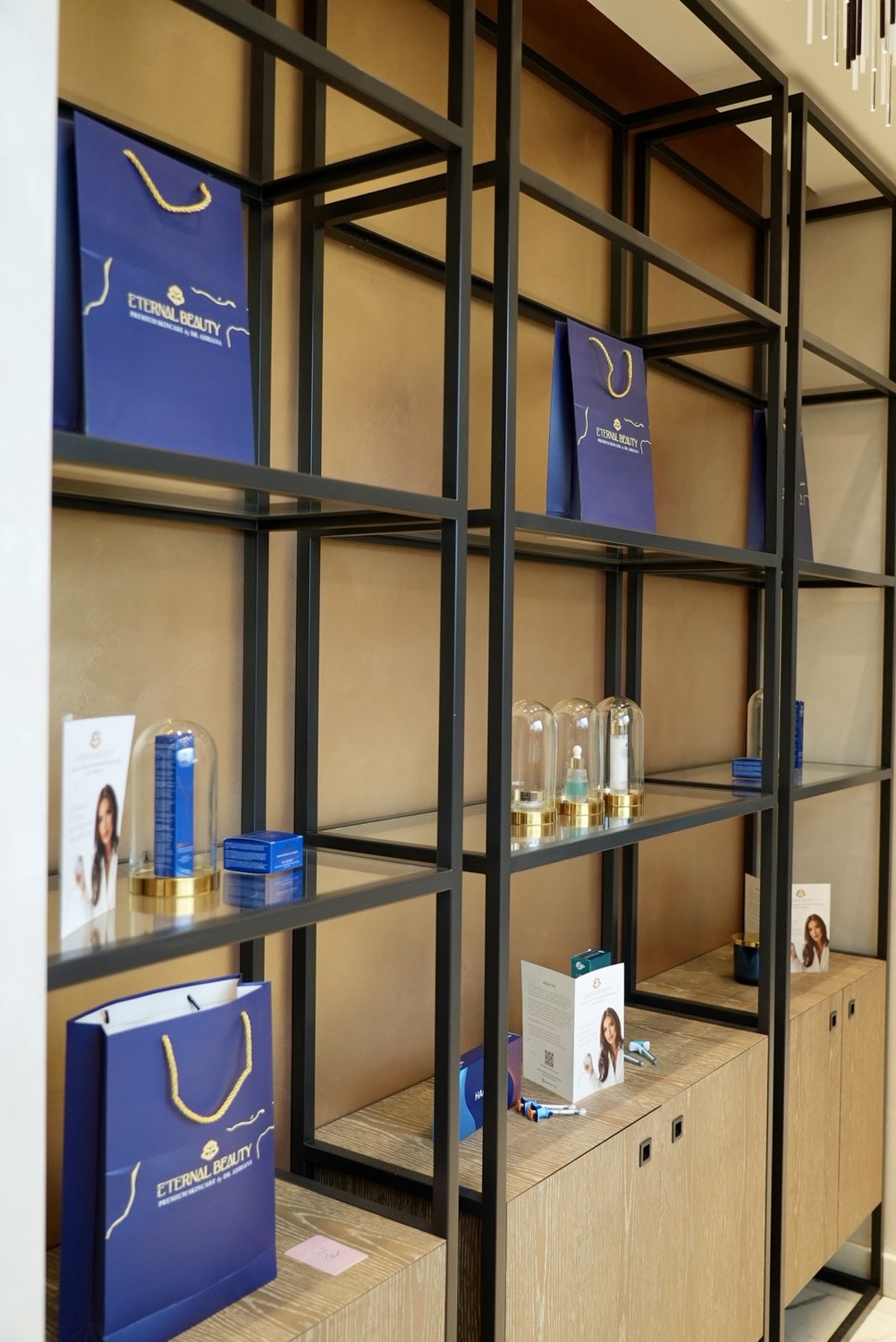 62m² commercial