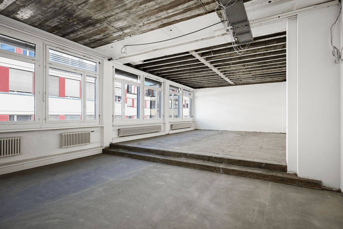 267m² office