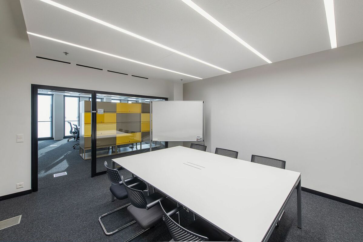 1986m² de bureaux