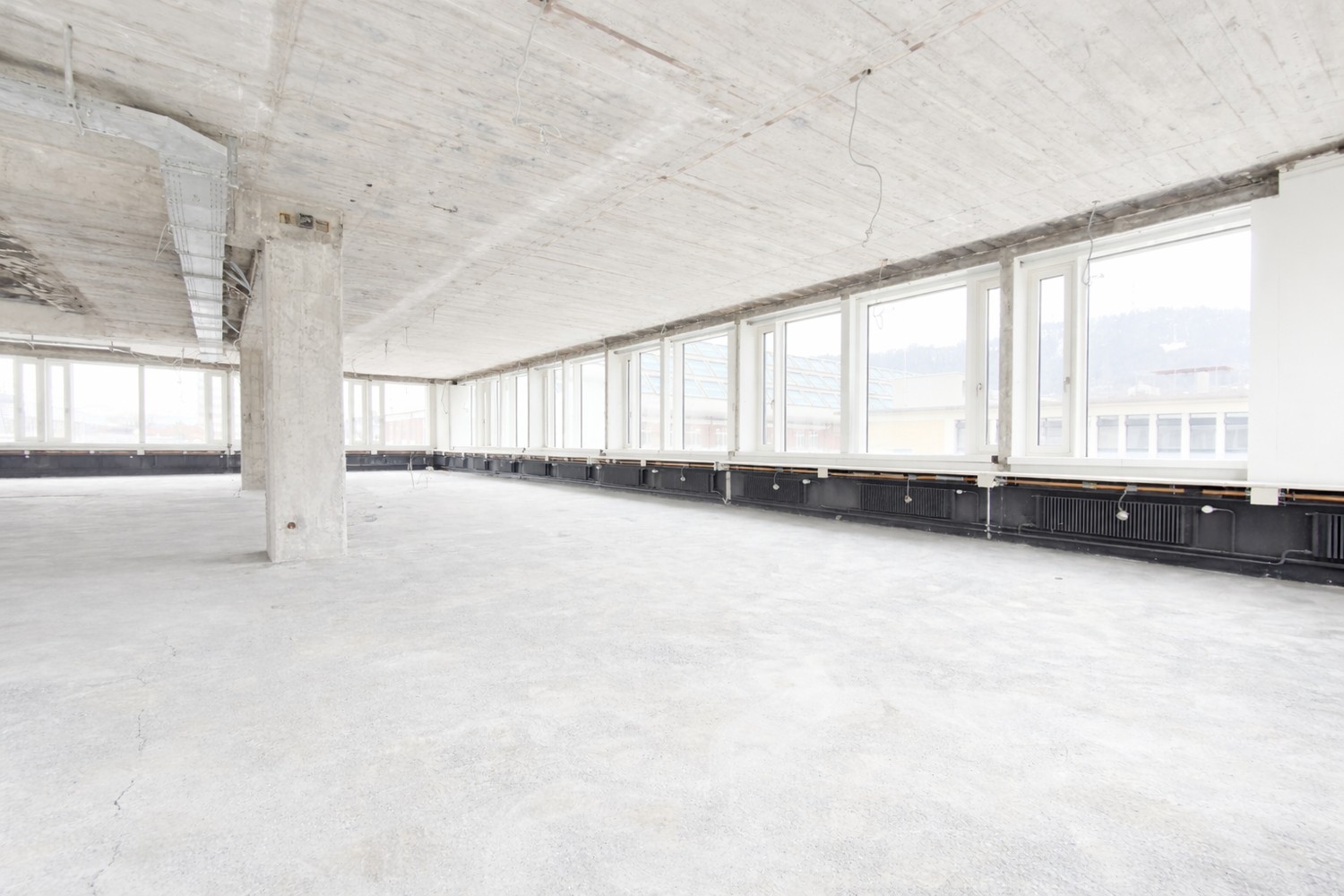 798m² office