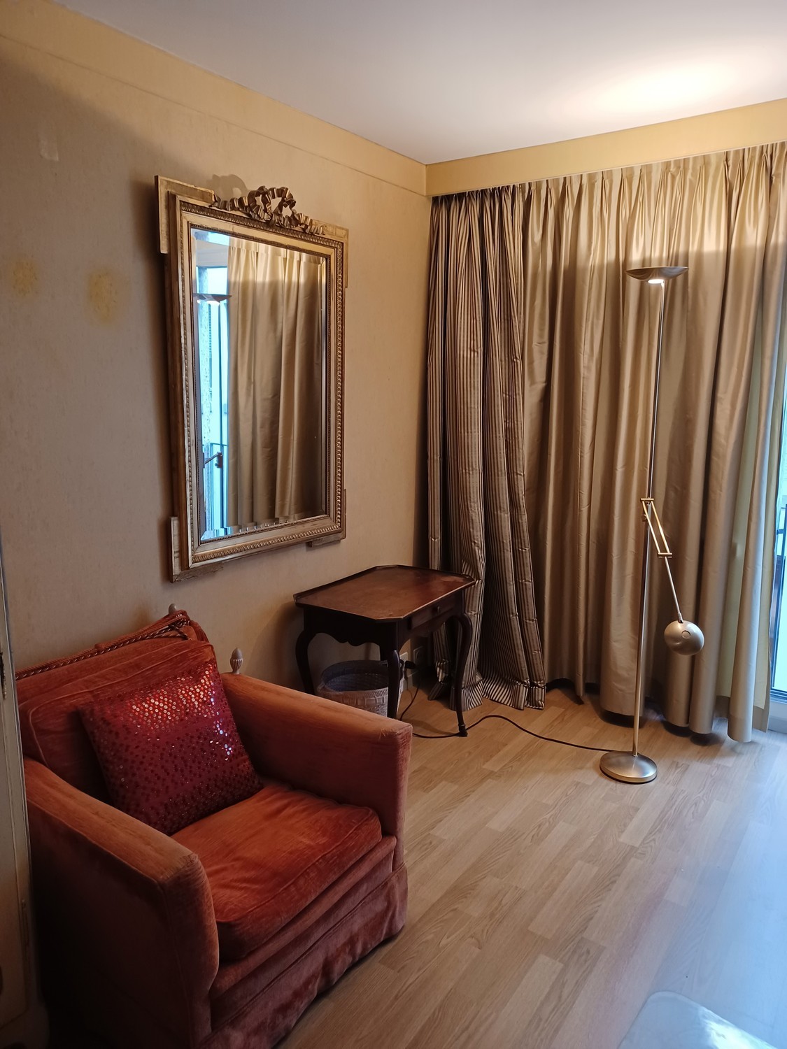 1 room apartment