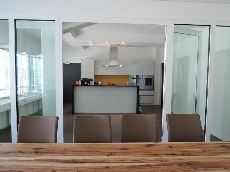 158m² office