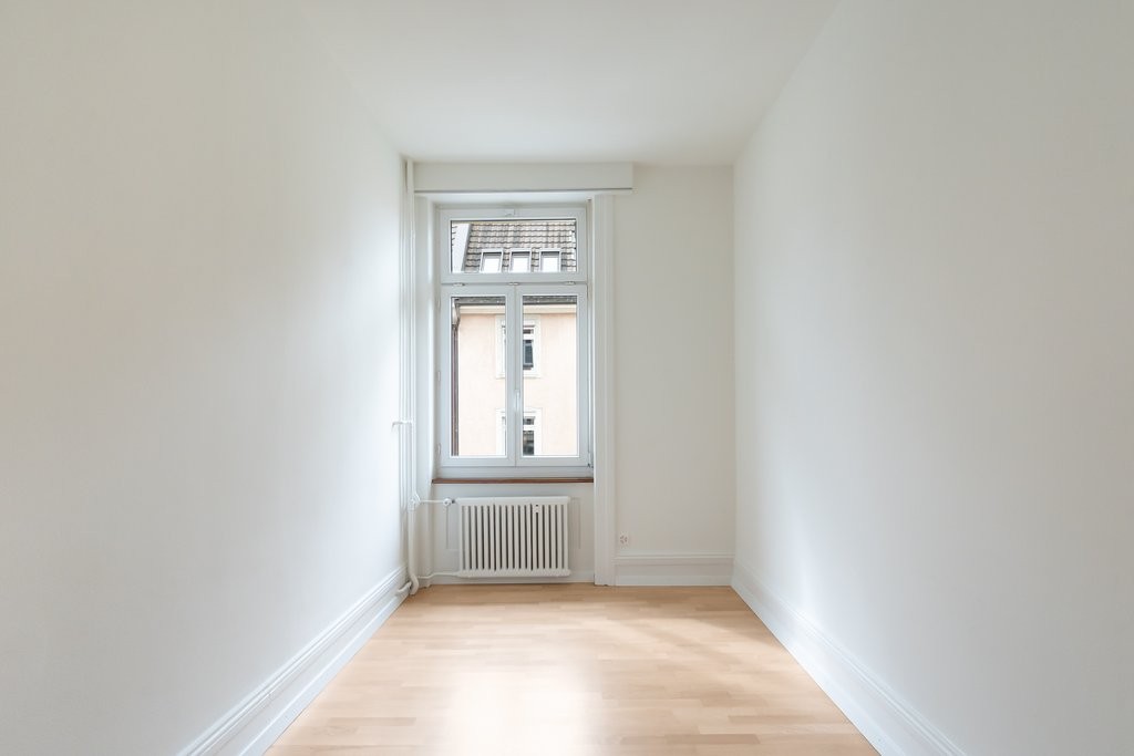 5 rooms apartment