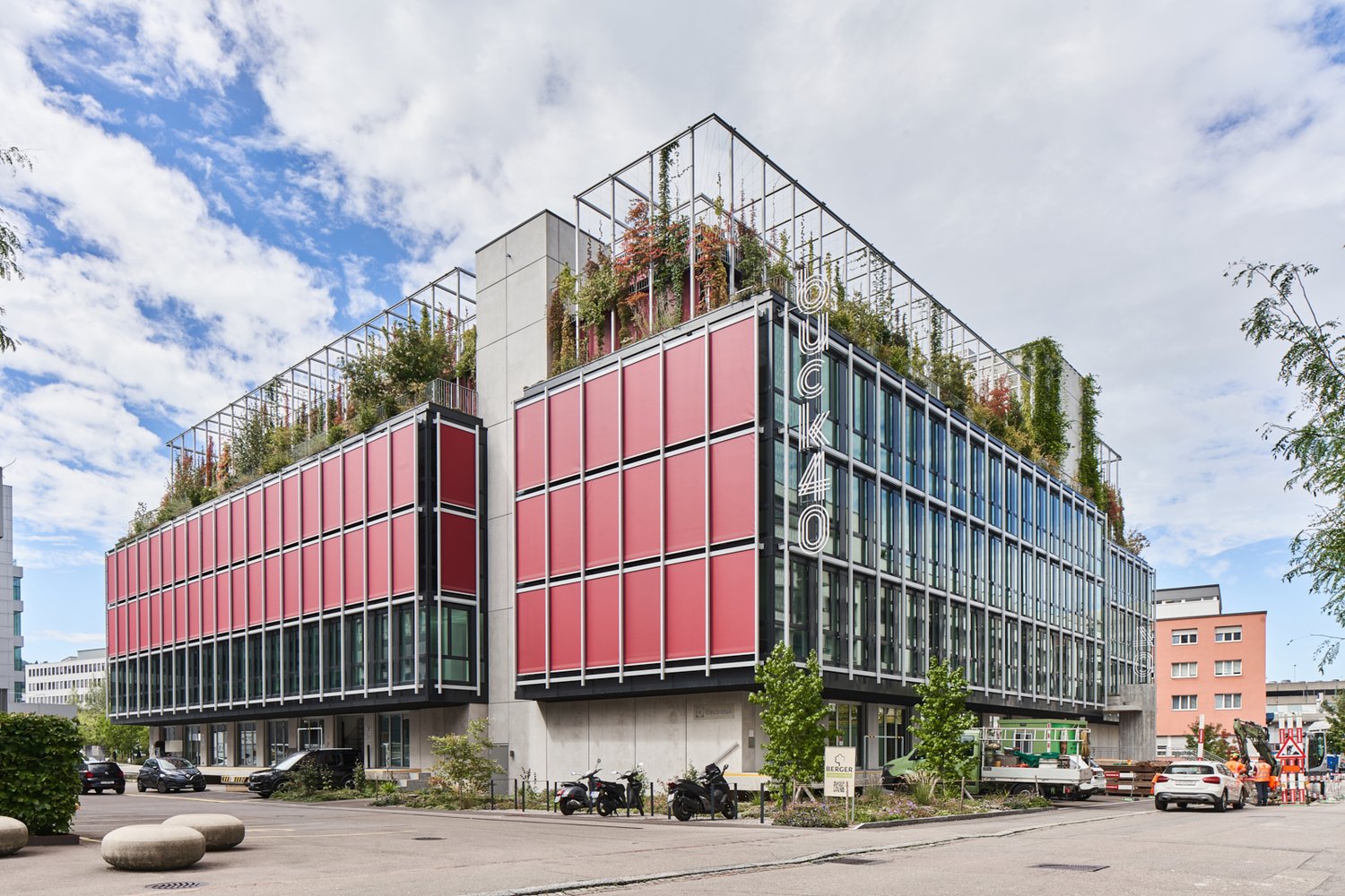 1990m² commercial