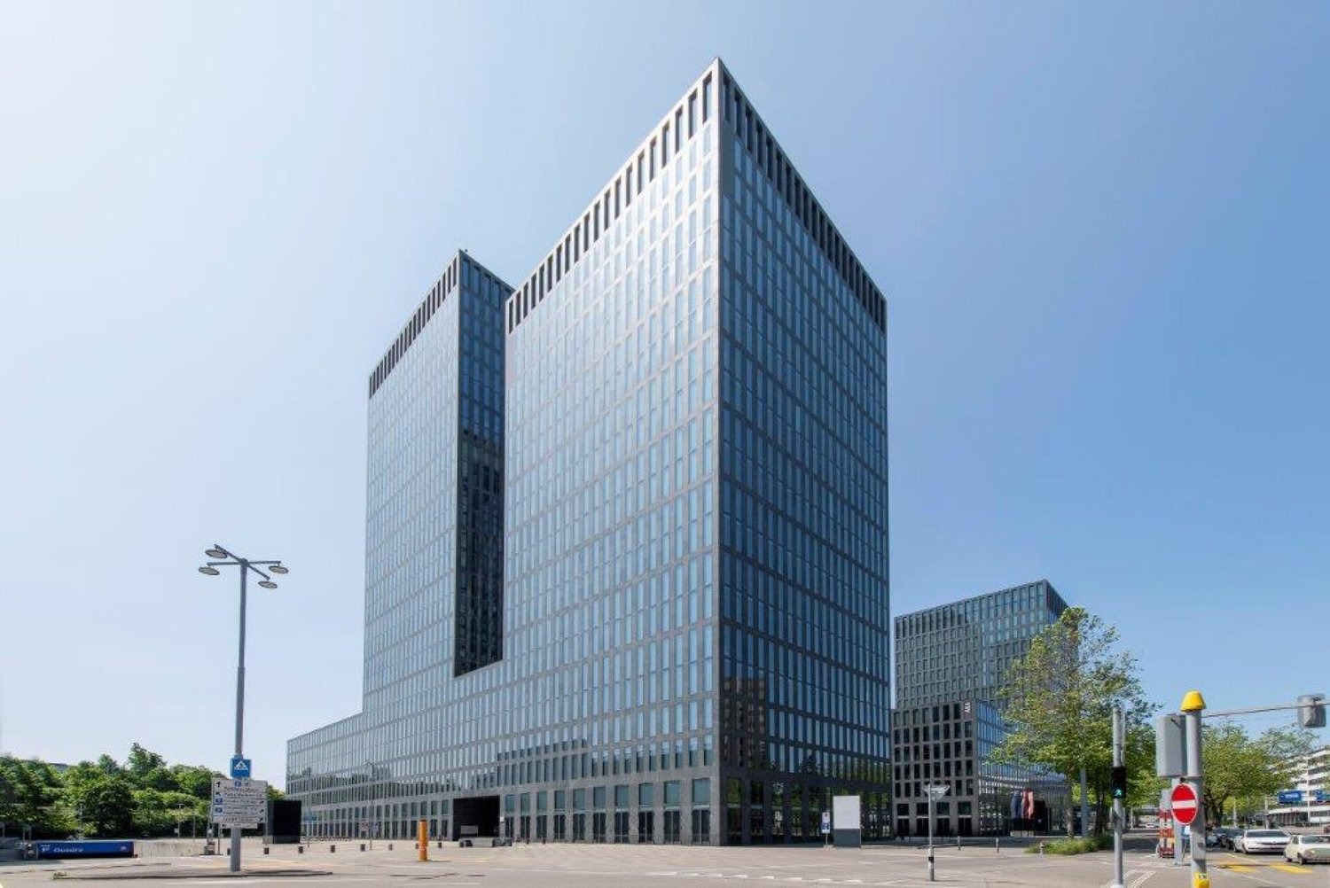 4500m² de bureaux