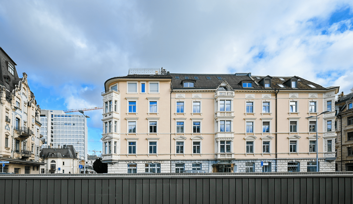 150m² office