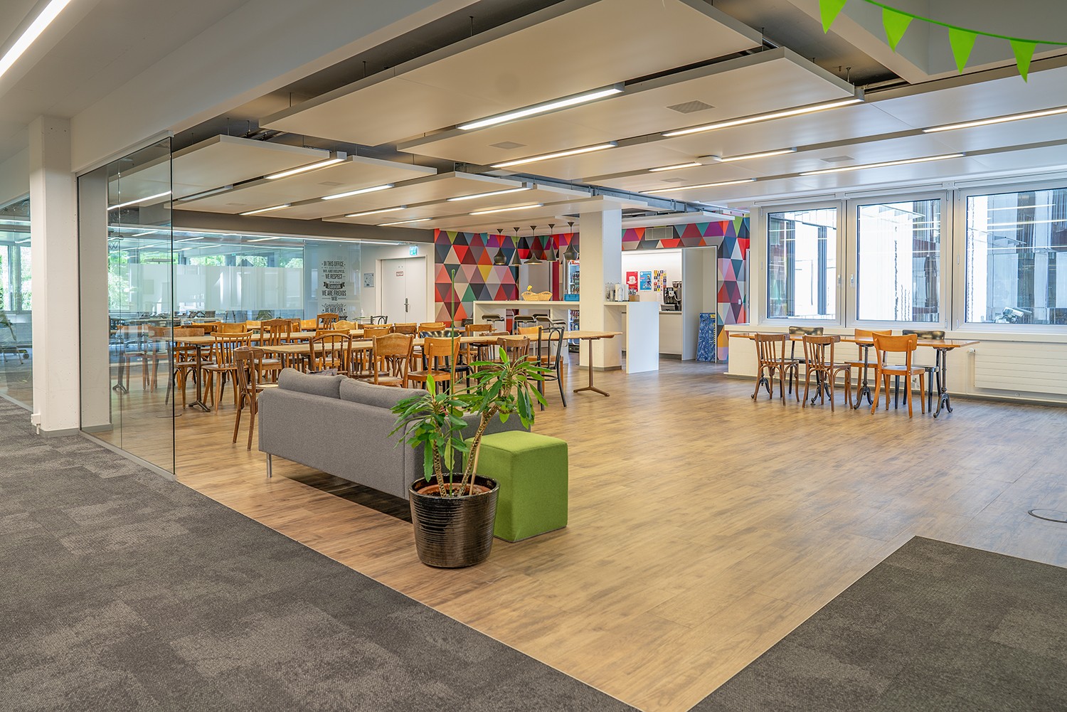 Bureau de 1126m²