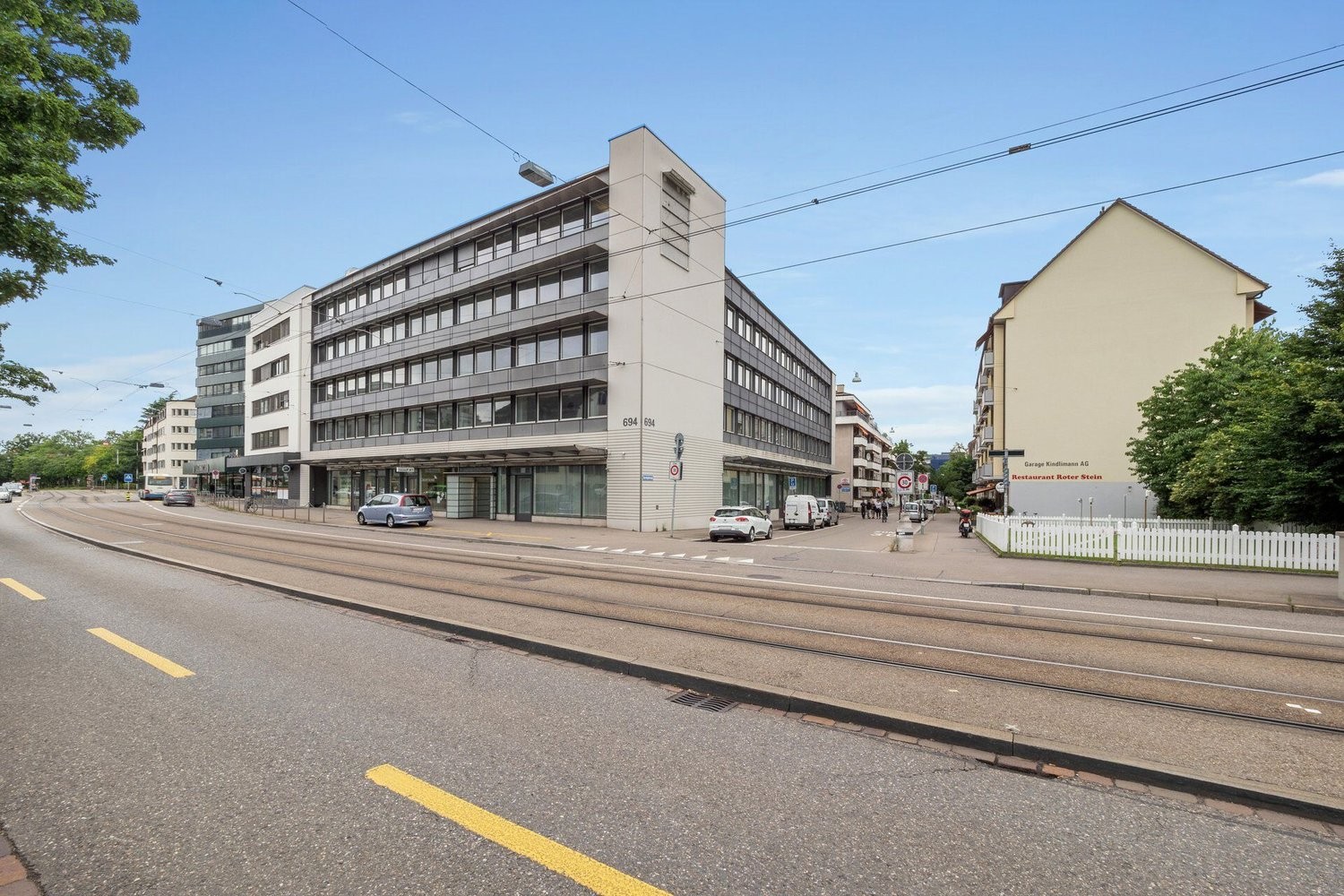 161m² office
