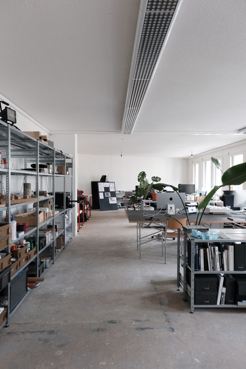 118m² office