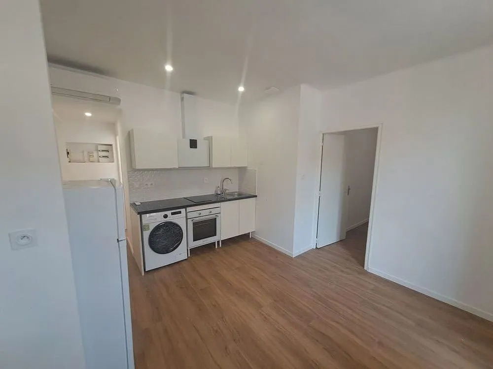 Renoviertes 2-Zimmer-Appartement mit 35 m² zu vermieten
