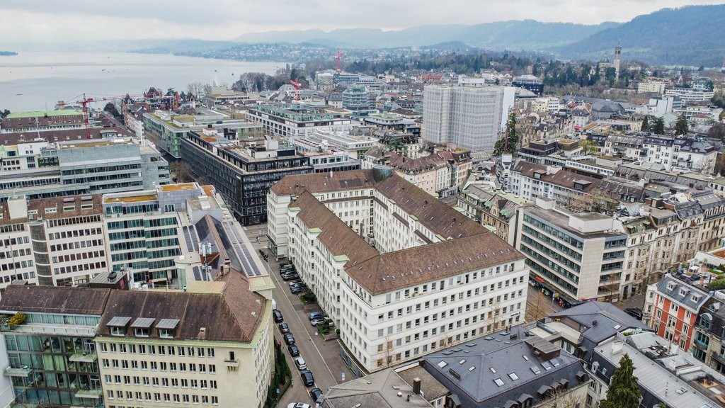 114m² office