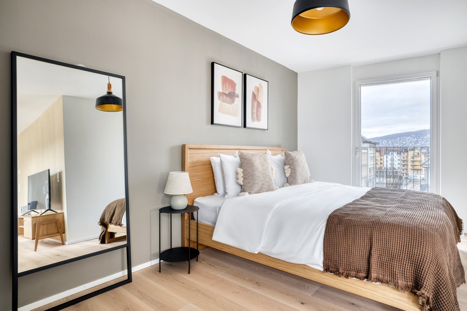 2 rooms furnished flat