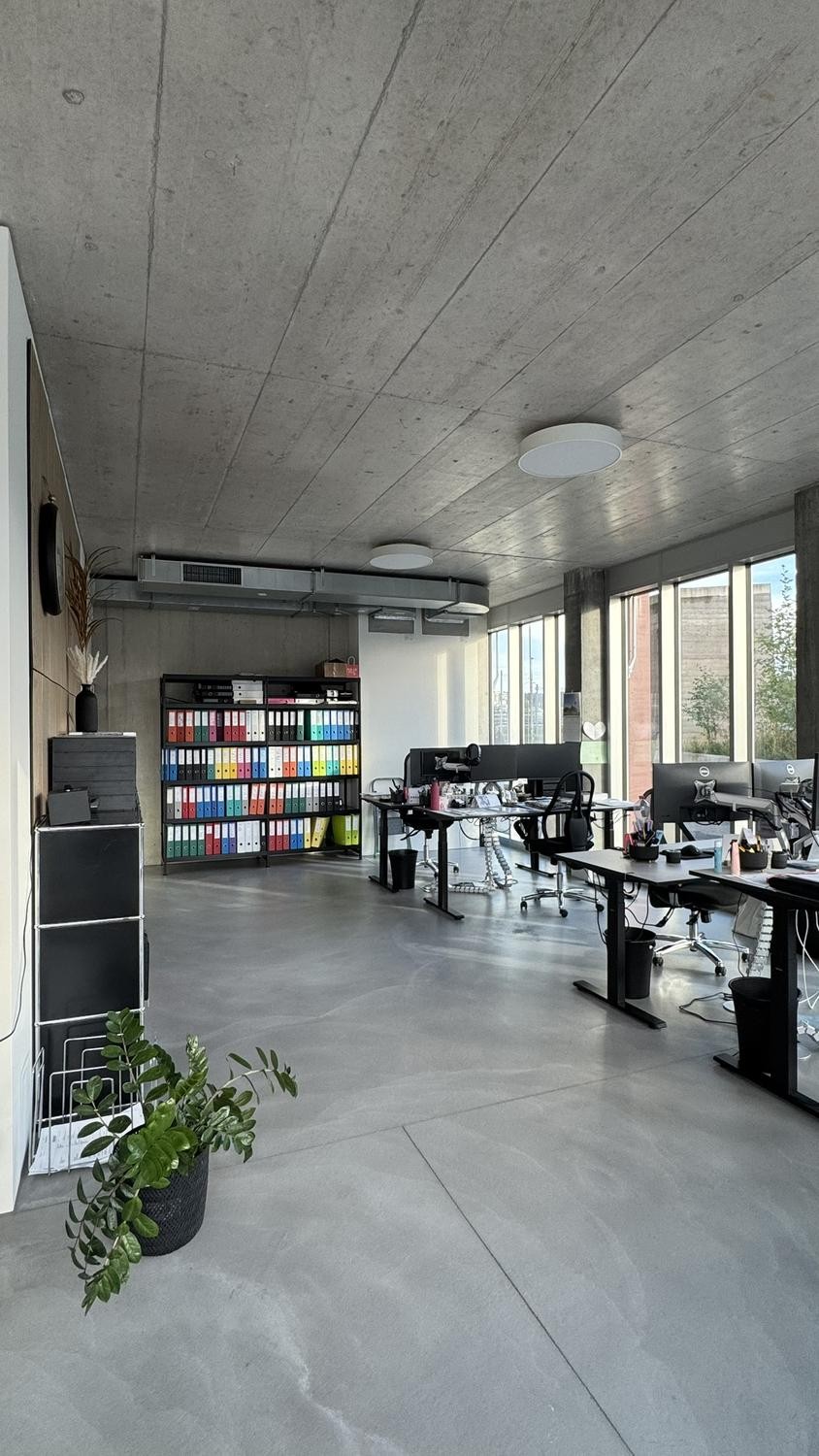 116m² commercial