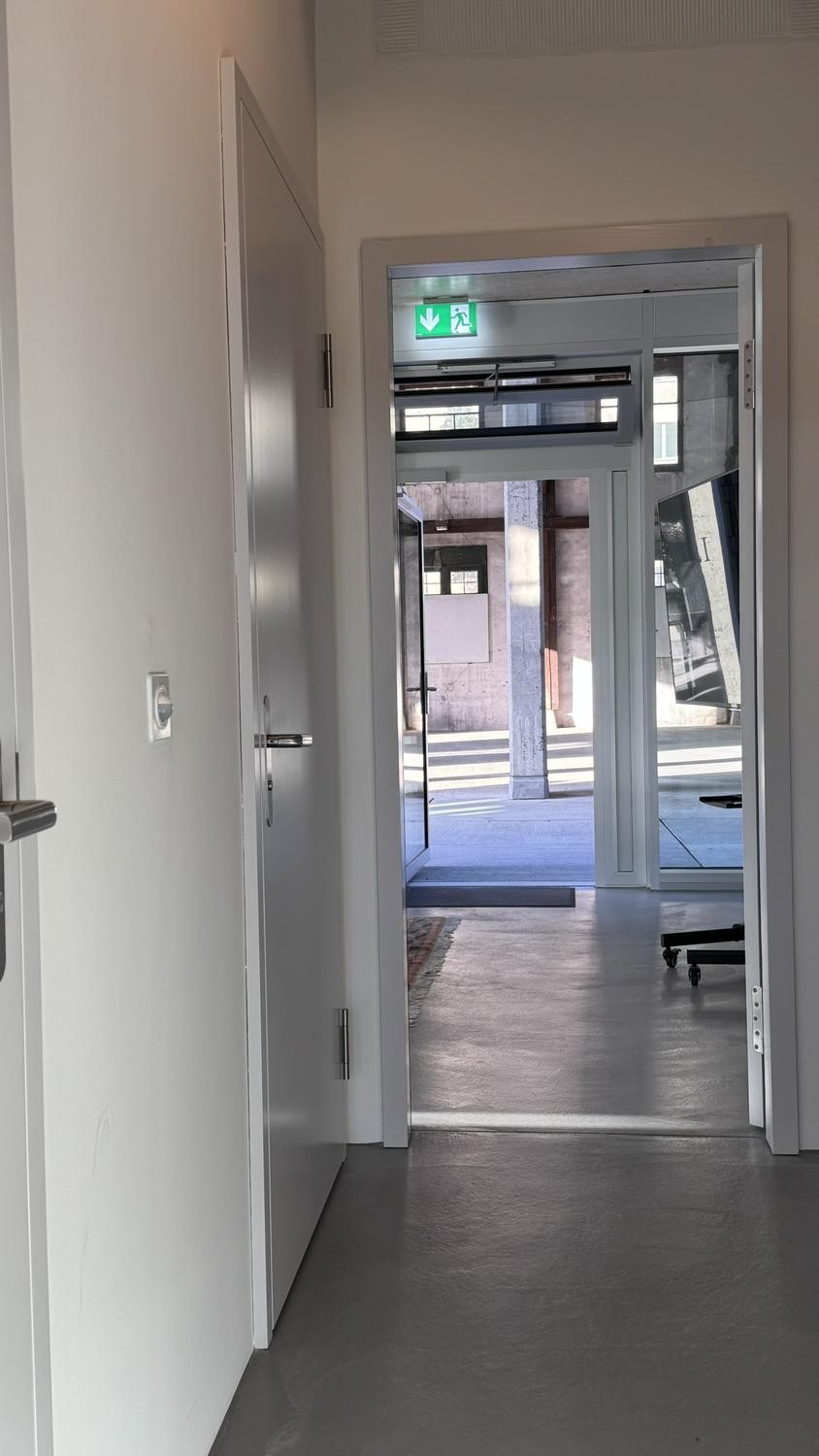 116m² commercial