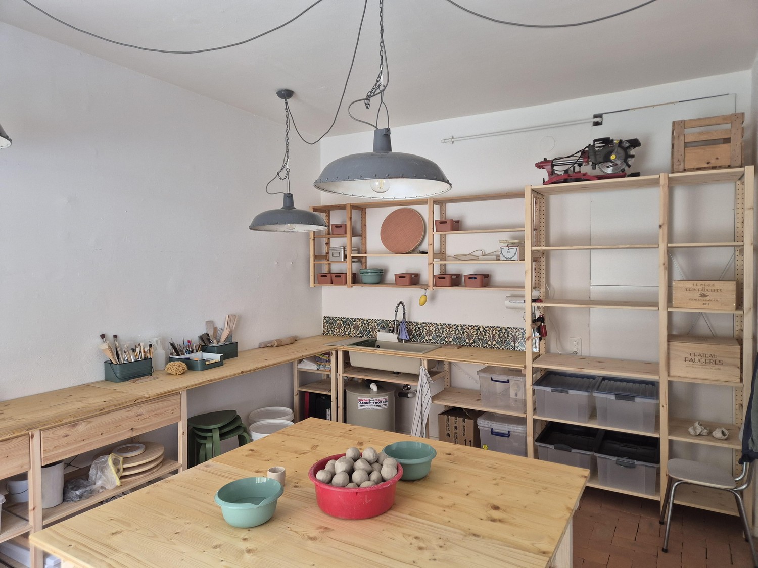 35m² commercial
