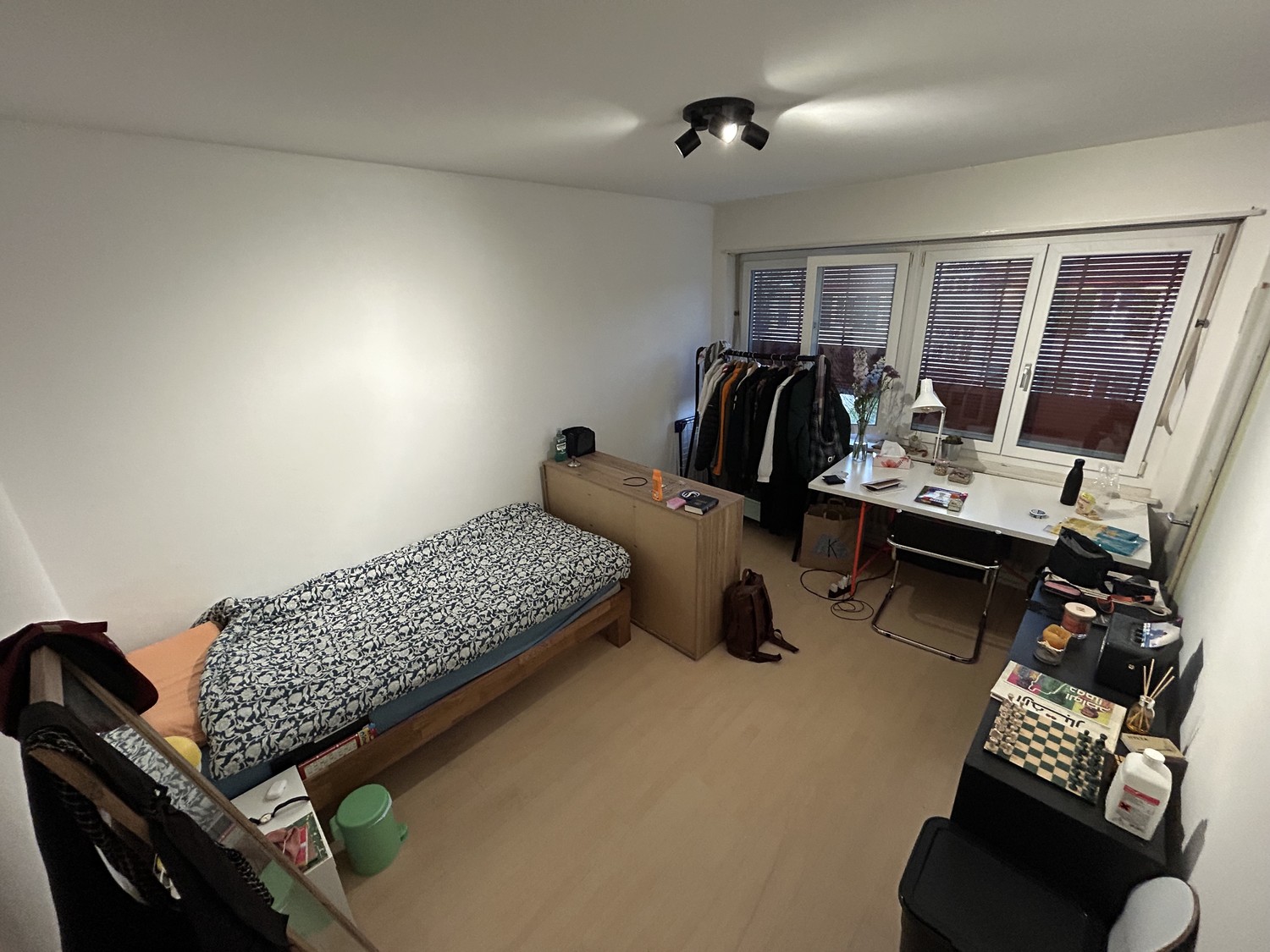 Camera in un appartamento condiviso