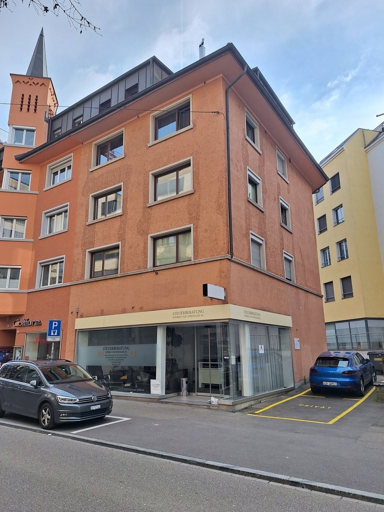 72m² commercial