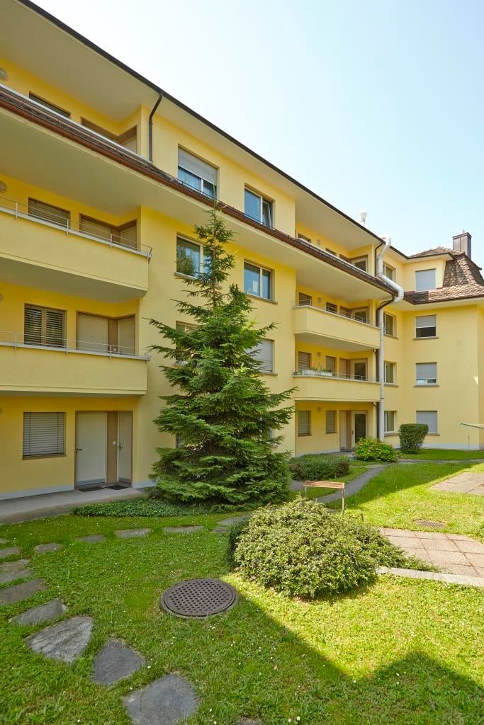 2-Zimmer-Wohnung möbliert
