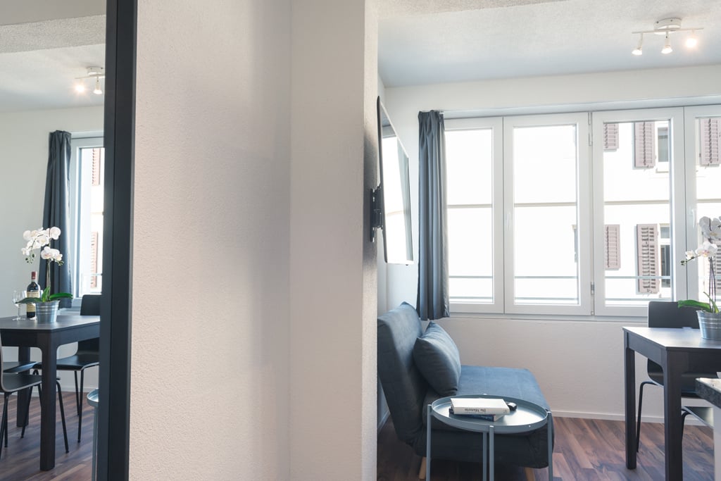 2 rooms furnished flat