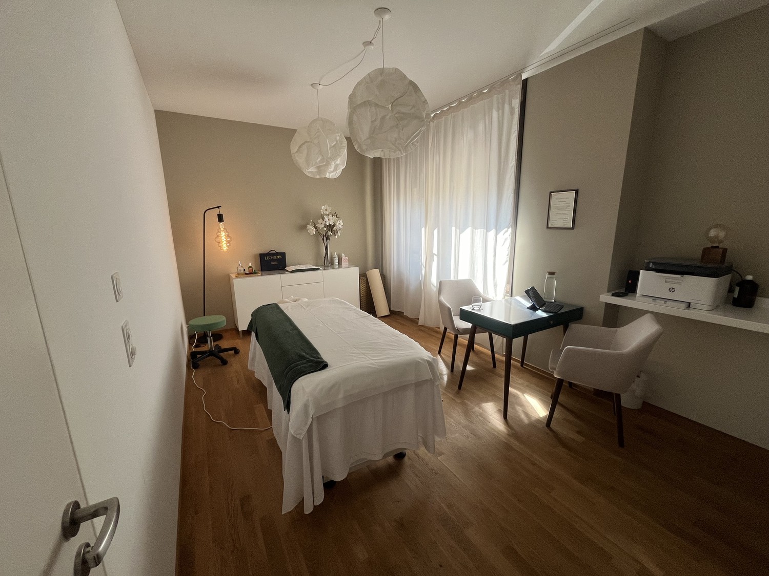 19m² commercial