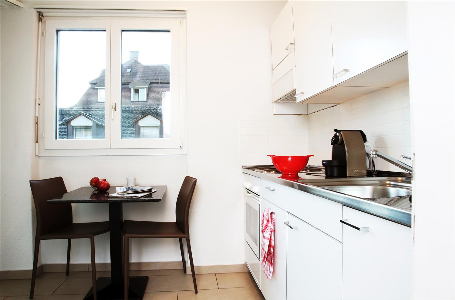 3-Zimmer-Wohnung möbliert