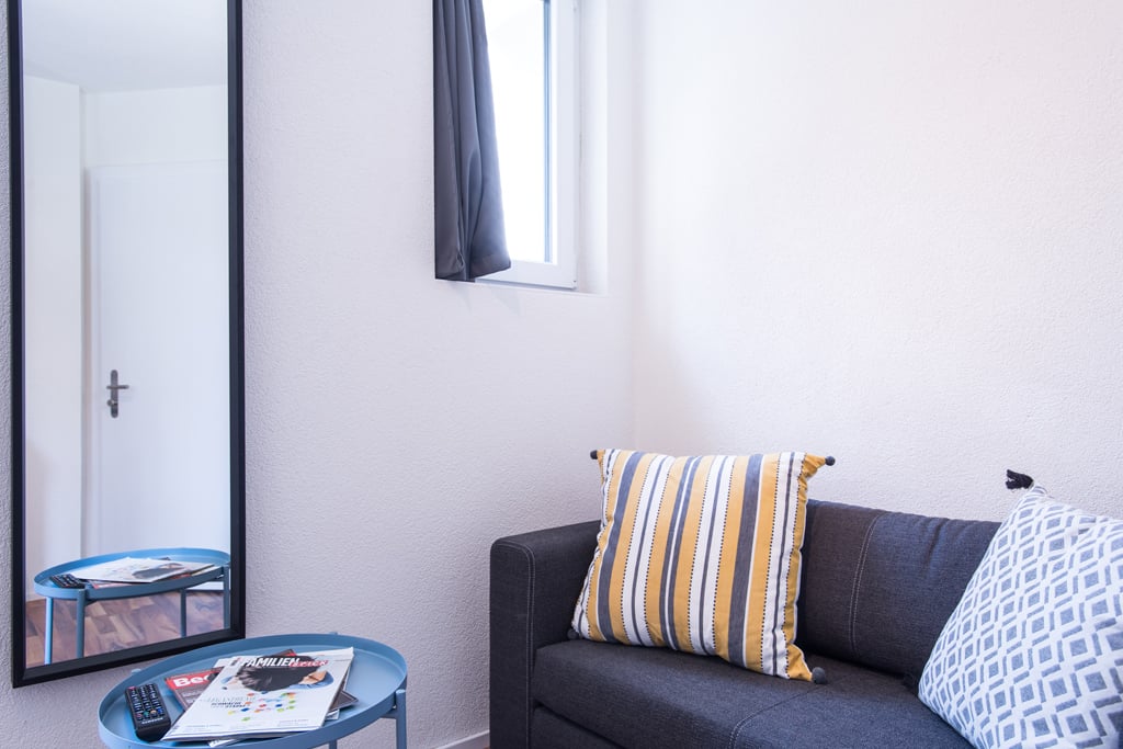 2 ½ rooms furnished flat