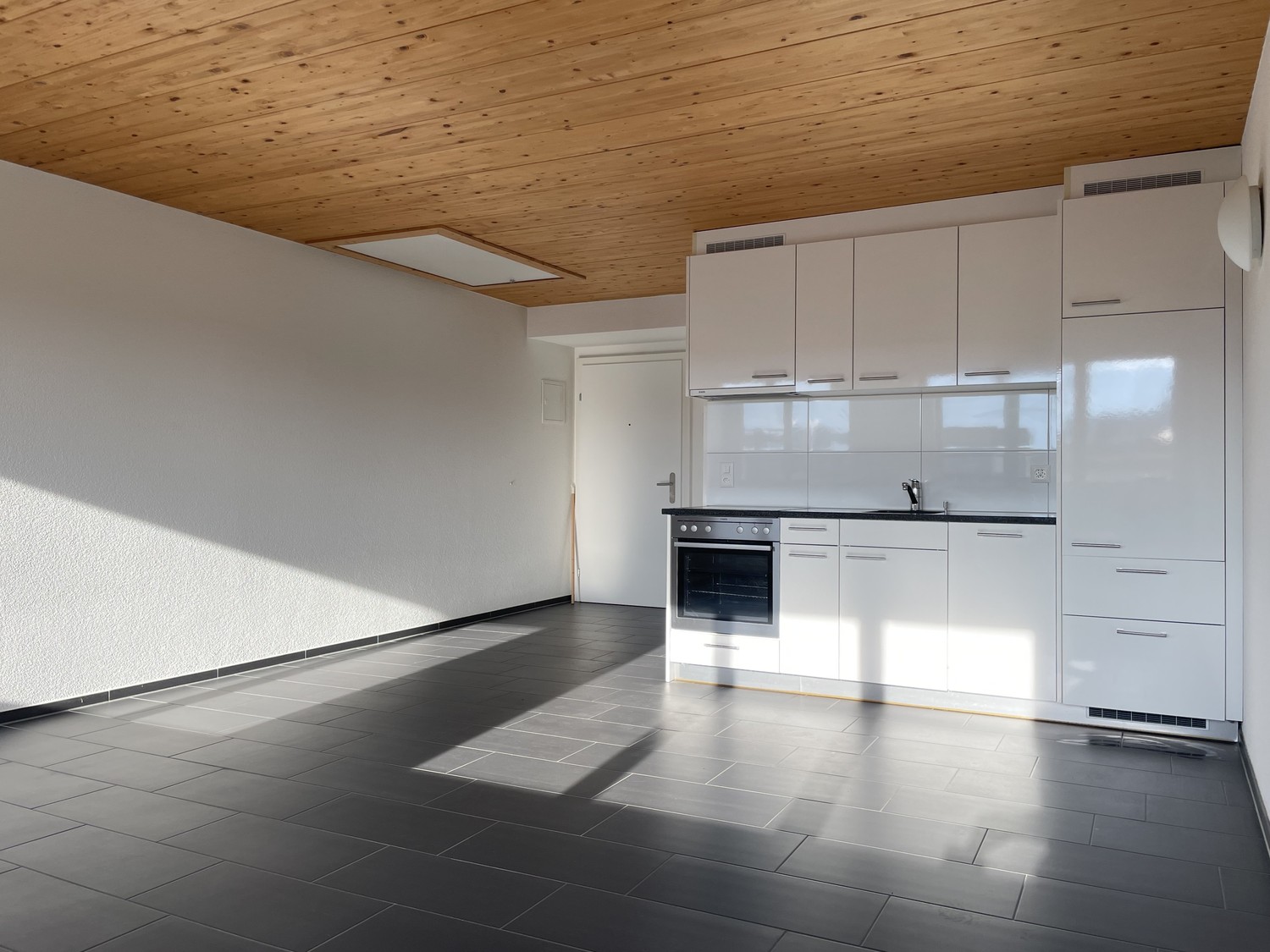 1 room attic flat