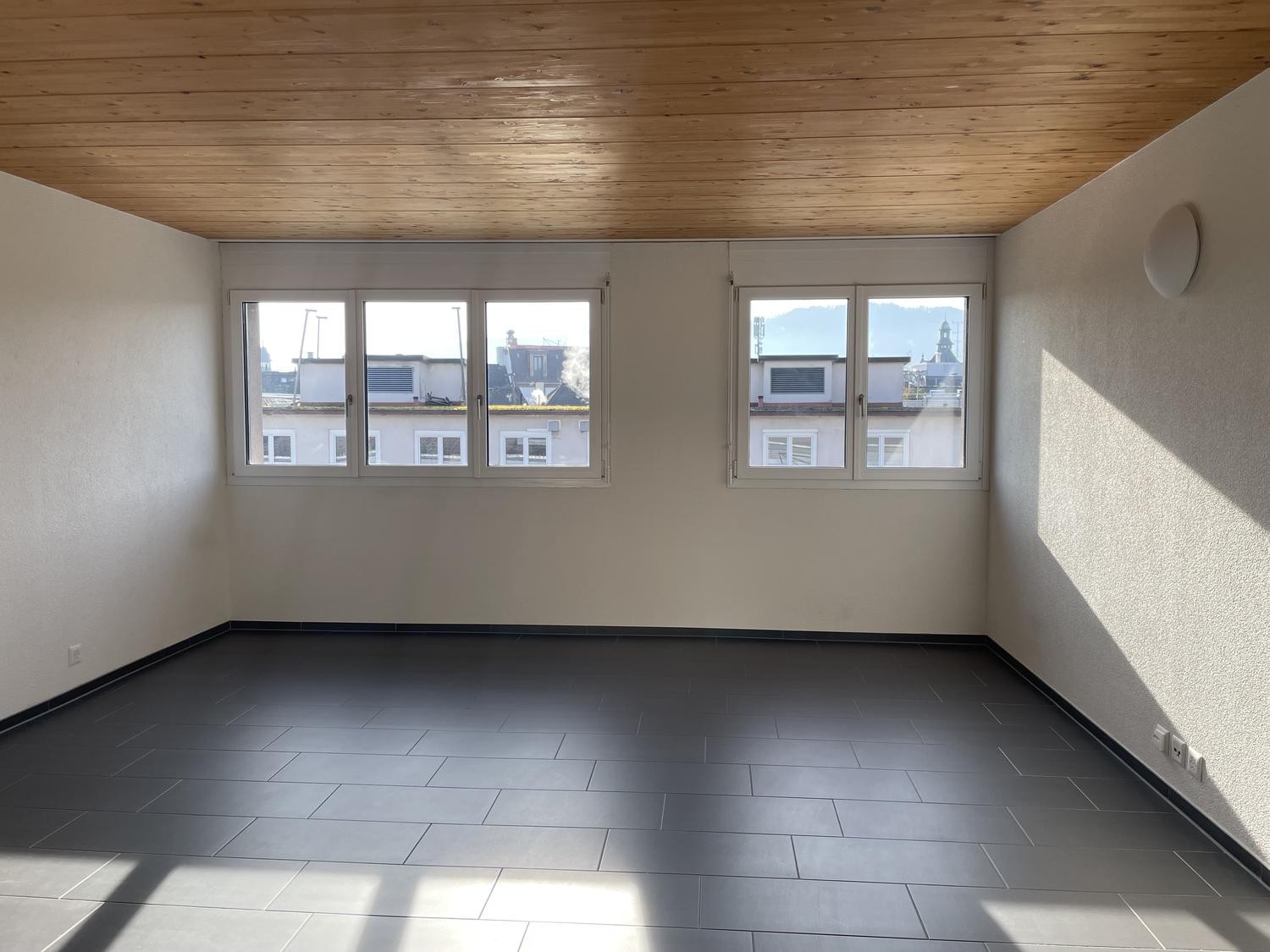 1 room attic flat