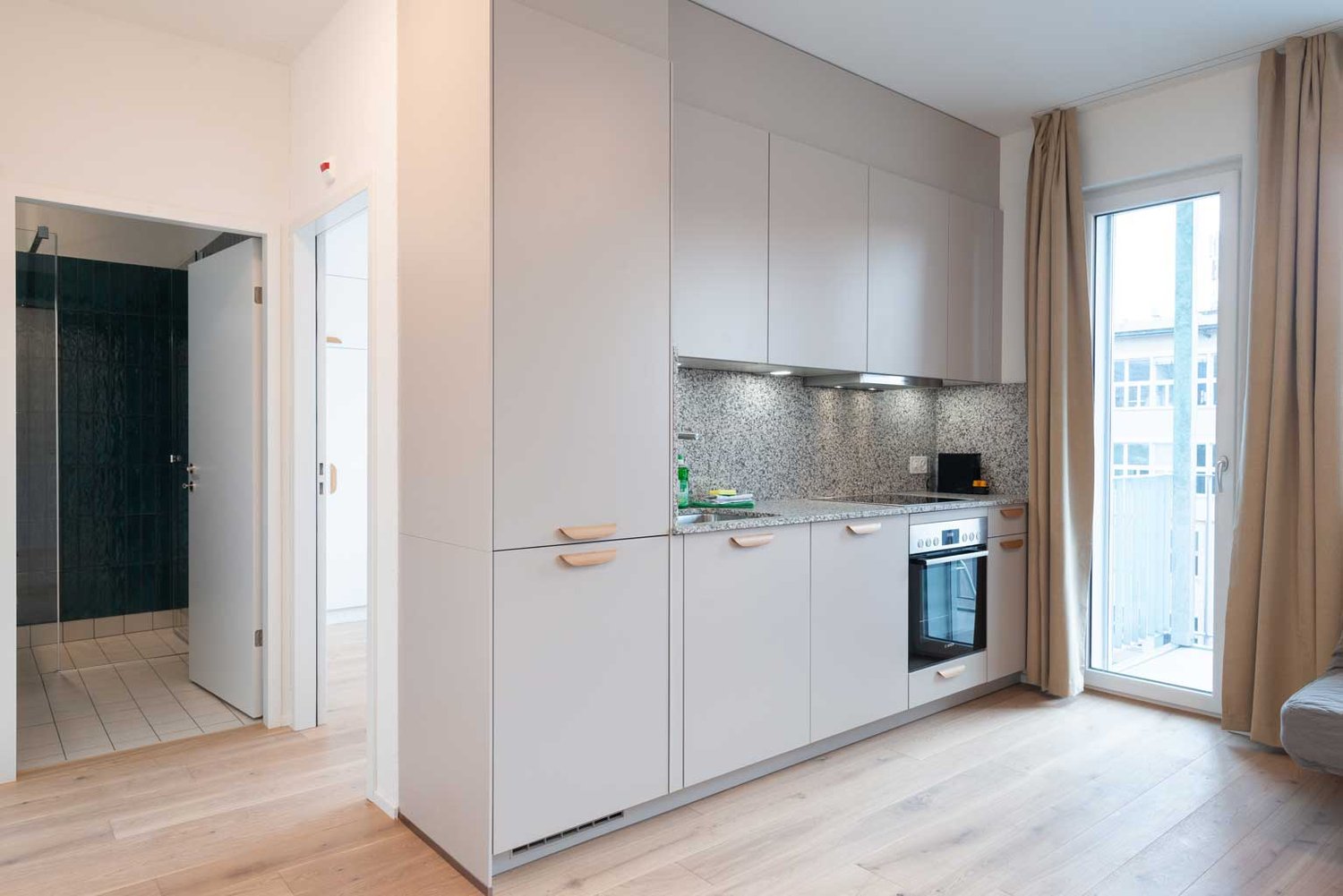 2 rooms furnished flat