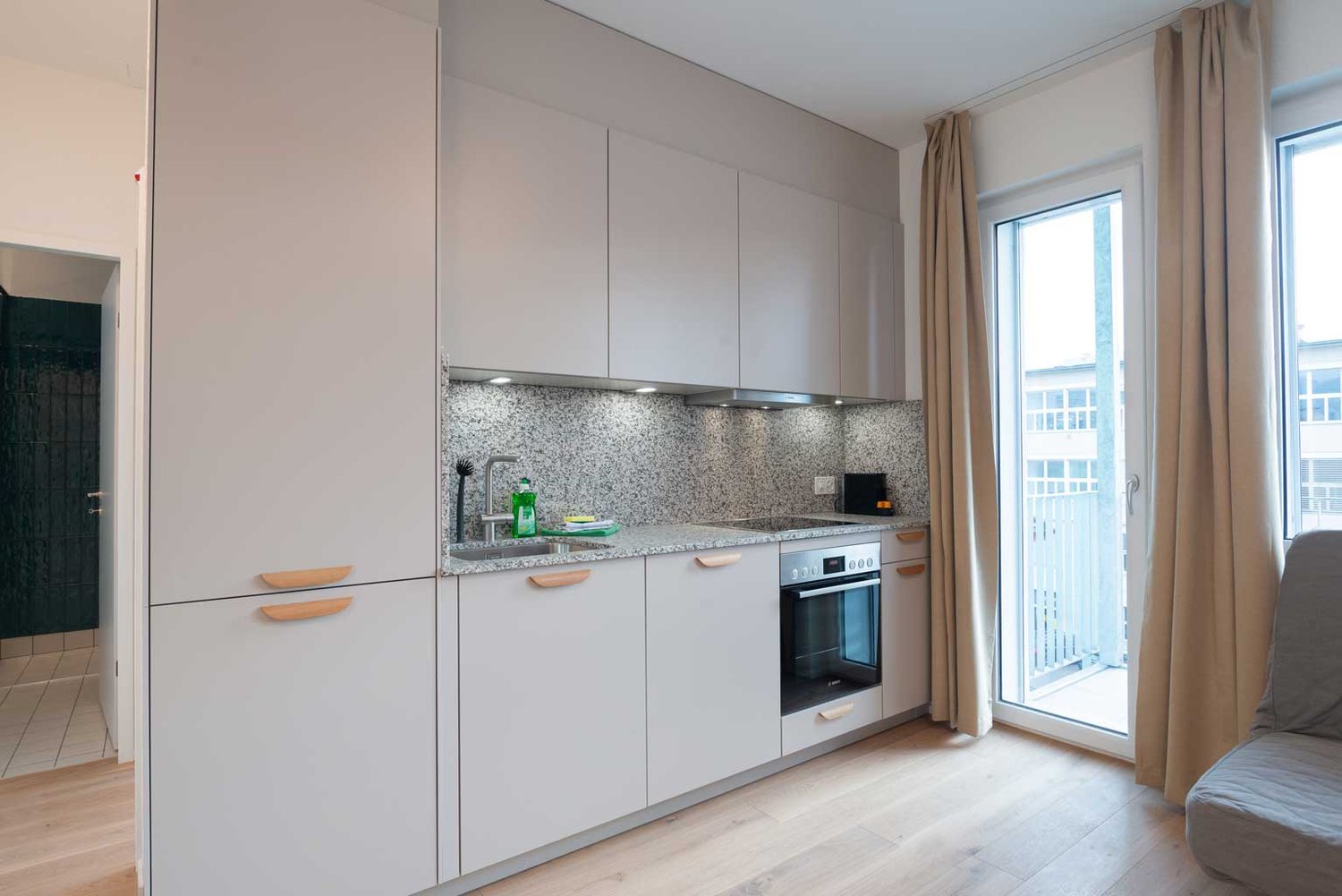 2 rooms furnished flat