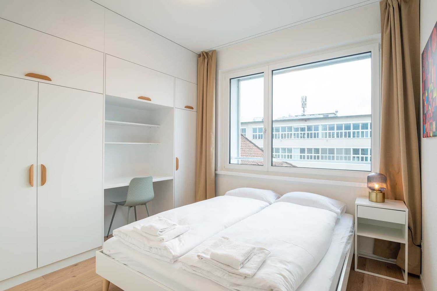 2 rooms furnished flat