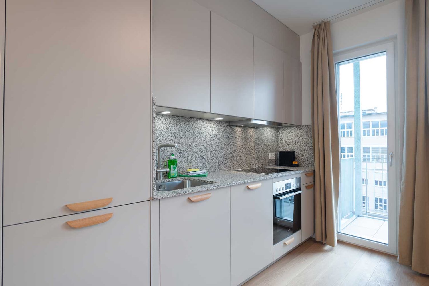 2 rooms furnished flat