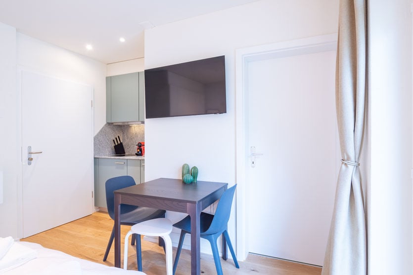 1 room furnished flat