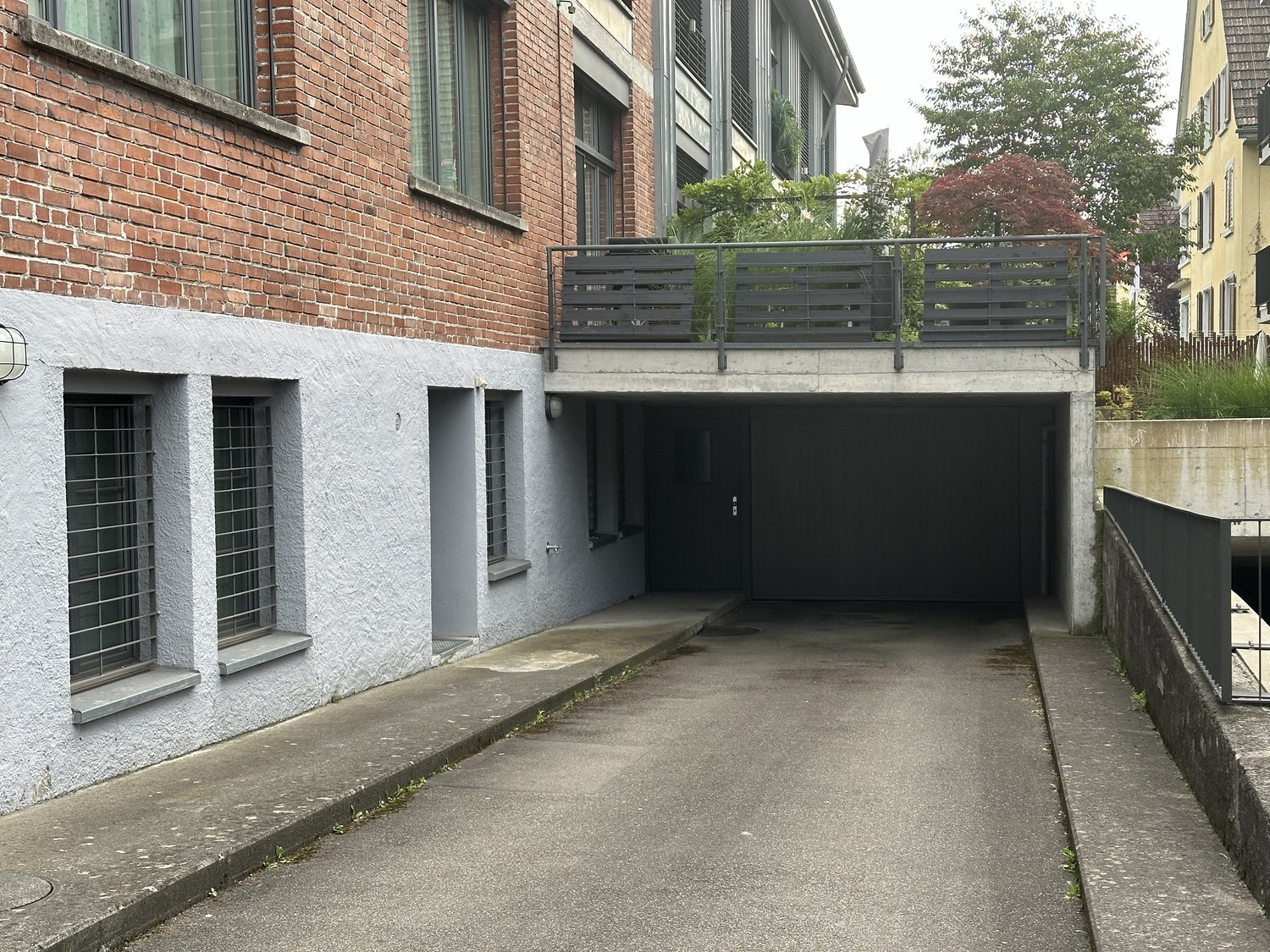 Underground slot