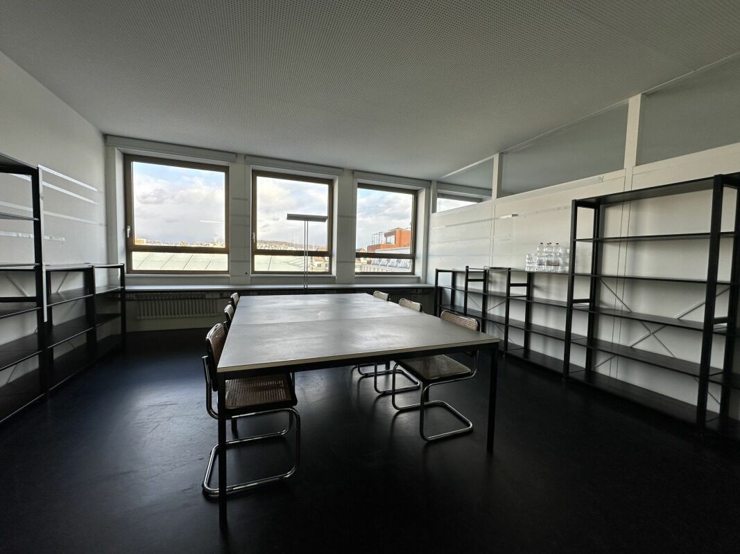 318m² de bureaux