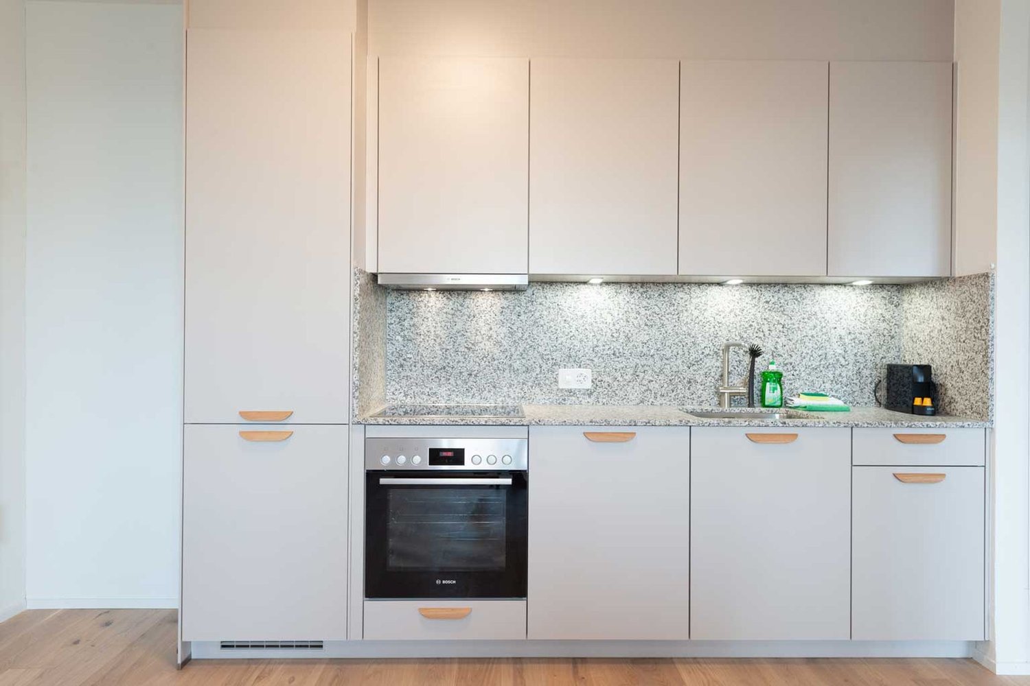 2 rooms furnished flat
