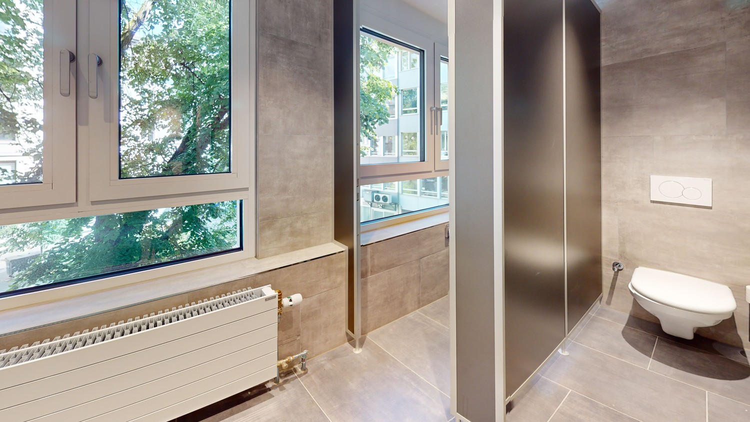 1078m² office